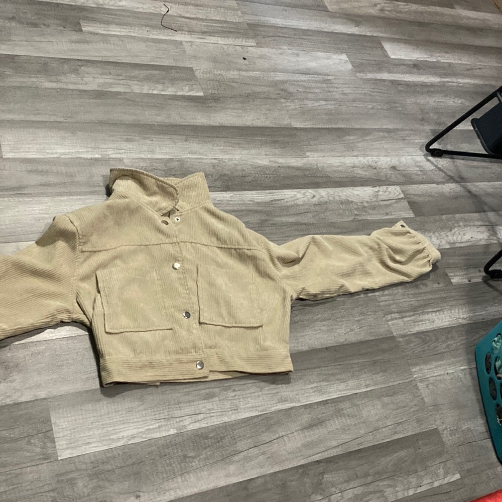Cropped jacket
